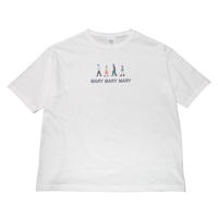 喫煙所にて White マリマリマリー