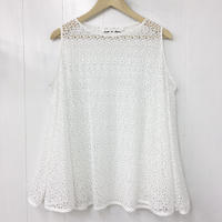 Flared Lace Top / Off White