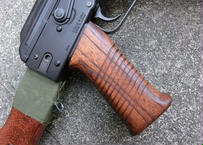 受注　次世代AKS74シリーズ用　SAWタイプウッドグリップ製作