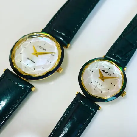 正規品】ヨヴィッサ (JOWISSA) シャイニークリスタル マキシ