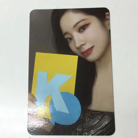 ダヒョン | STORES