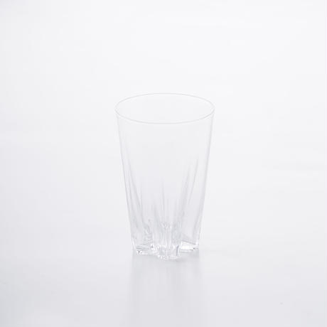 57f4a27941f8e8933600046c