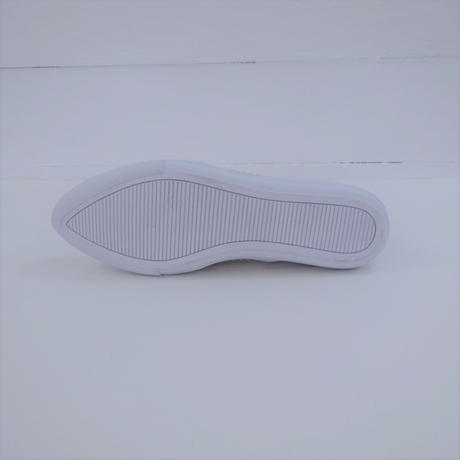 5a223aa2c8f22c7e17001000