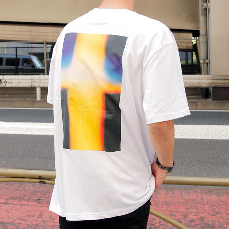 5ce667c0c843ce76279cd4bf