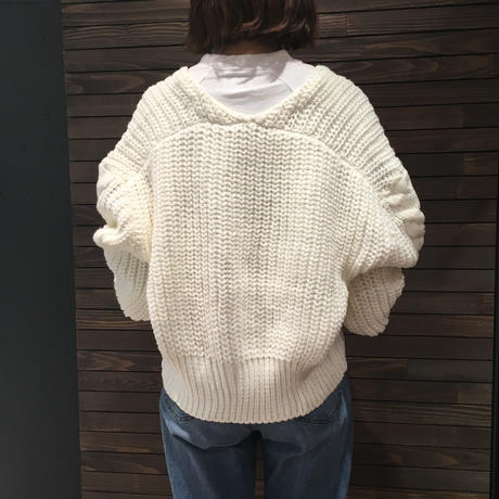 5c1635fcc49cf36d5ba60b5e
