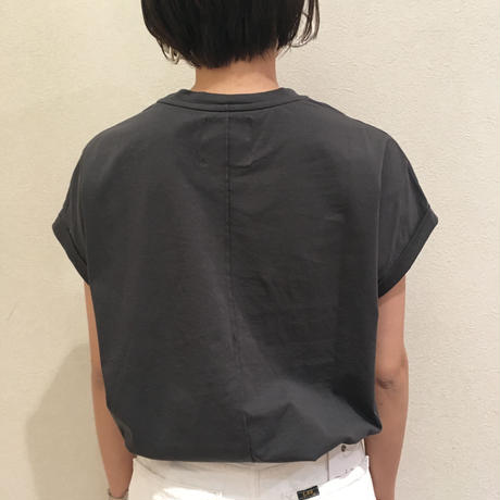 5c7126fc6870240d7b31707e