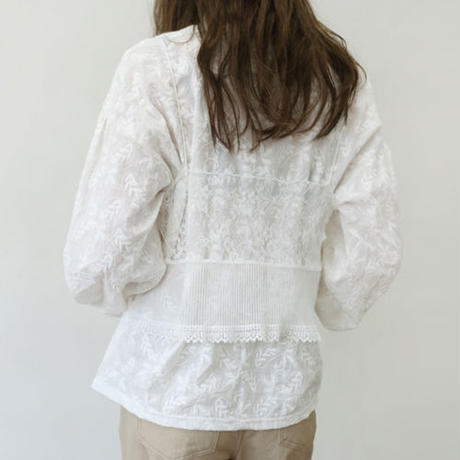 5ab2877cef843f26e500089f