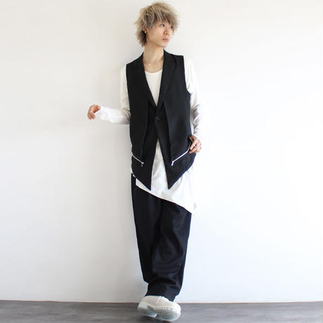 58b696f400d3313a7a000317