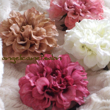 51d8a1029de2f0cdea00095e
