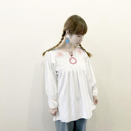 5abf40b9ef843f0c1a0064c3