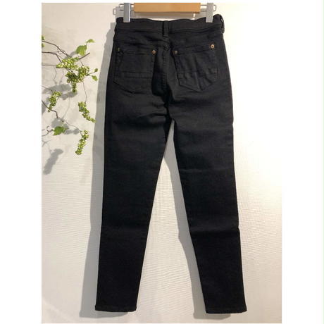 5d6251d183ac281cb70de1b6