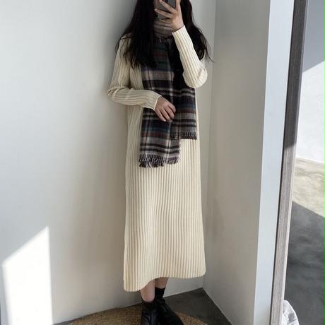 5dd79bf151940c587e7f29db