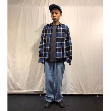 5bcd876150bbc31af500030c