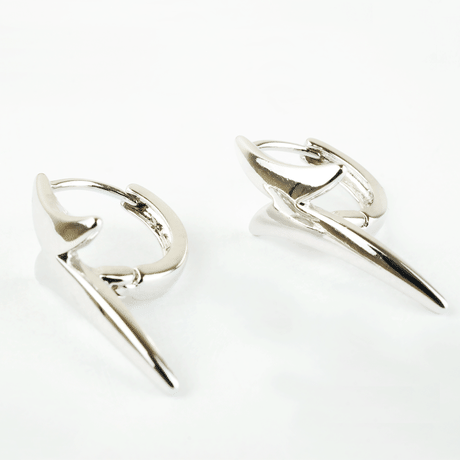 両耳用 2個セット イナズマ サンダーモチーフ フープ リング ピアス