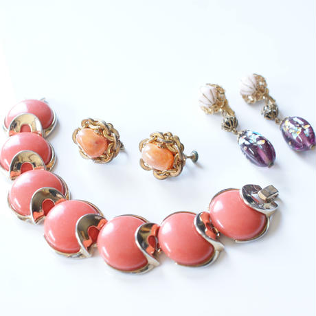 5aed0086122a7d27a5000ddf