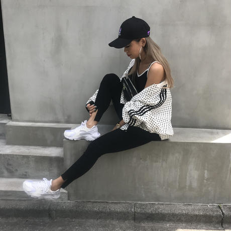5b02a00fef843f1643000213