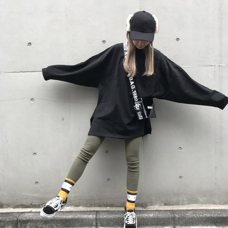 5bfe280f7cd36106755bdd59