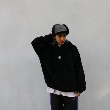 5bfe1c42c49cf30a61fa7a22
