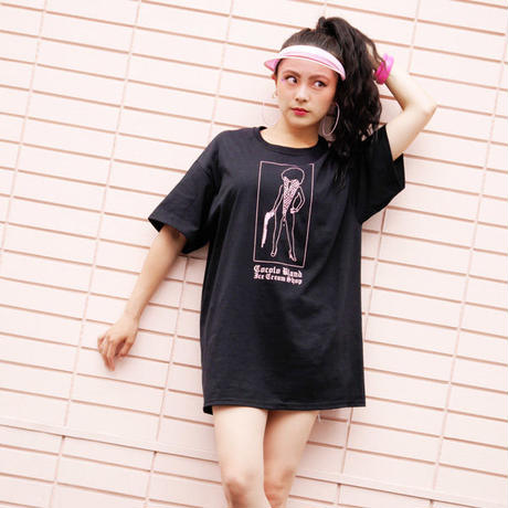 5996cb7ced05e654cf00437f