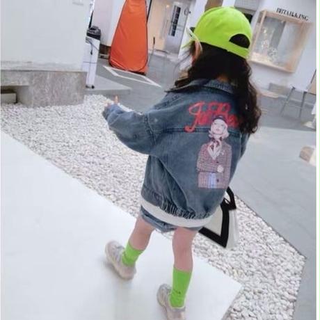 5c808e56808dfa63756d7bfb
