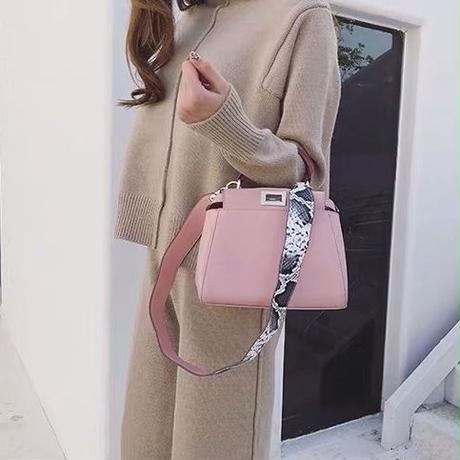 5c89cbce96b050107d3d9efe