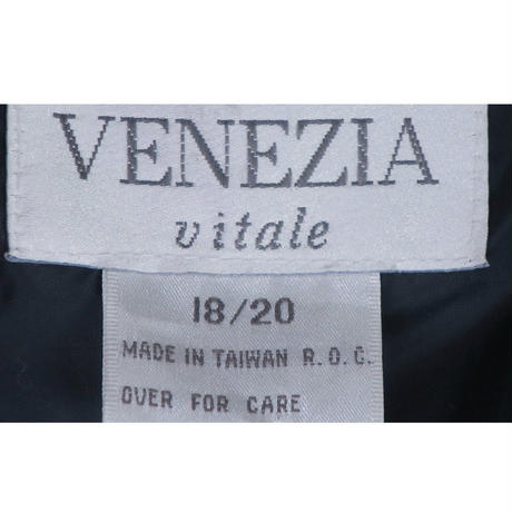 5906a44de5ba08e84300043c