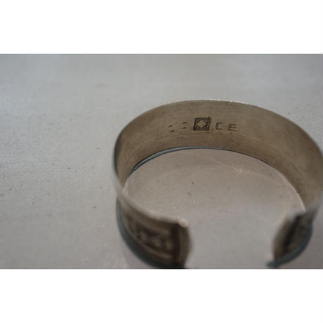5cb0328bd211bf32cc66f862