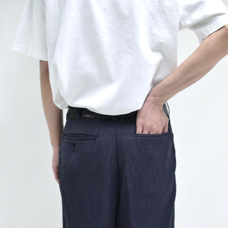 5cb81a23686ee22d306e1986