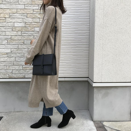 5c555ae1787d8416d30a2cef