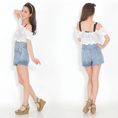 562f9011bfe24cc1730030e2