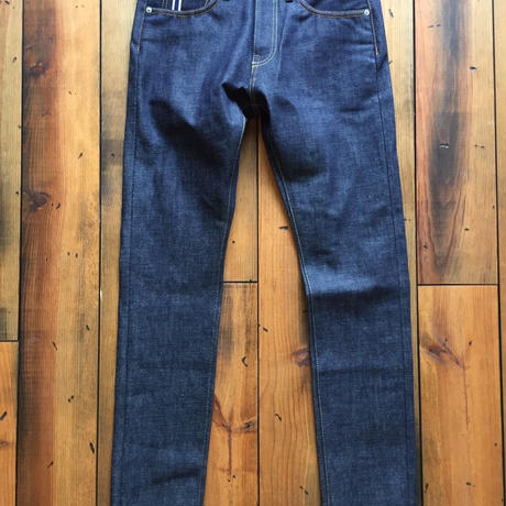 585dd0fb9821cc90cc00cf7d