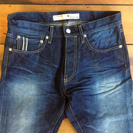 585dcb3400d3310aa200b093