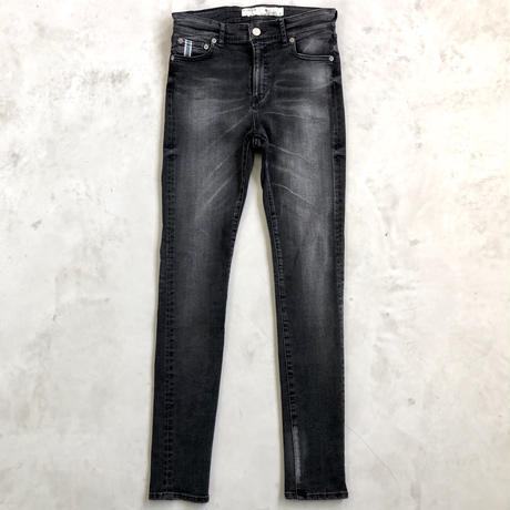 5cb97d4f686ee233daf104ec