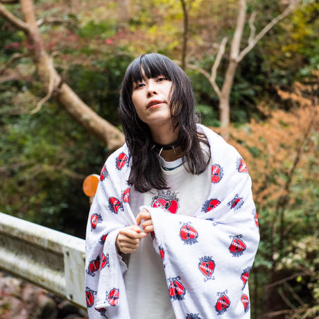 Emblem omi blanket  (White)