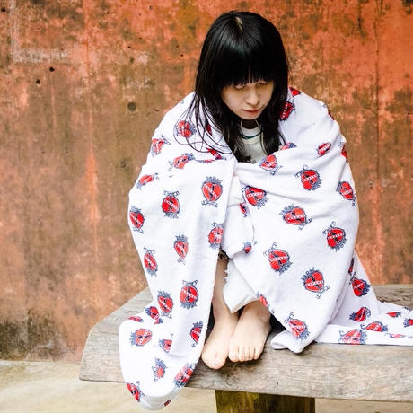 Emblem omi blanket  (White)