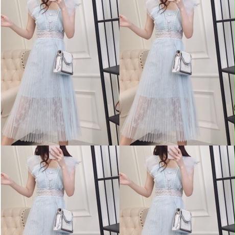 5cf0e2180b92114dd1eb2151