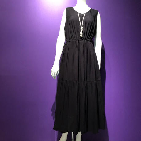 ブラックワンピース Stores