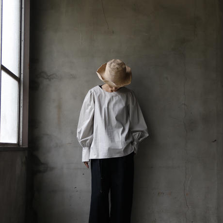 5c3307e6787d8463a8fc79ff
