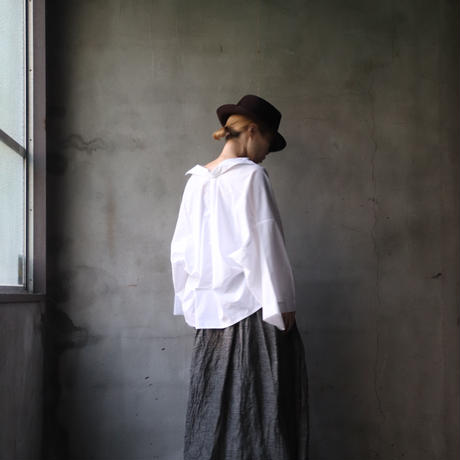 5f322b92d7e1d8613cc90877