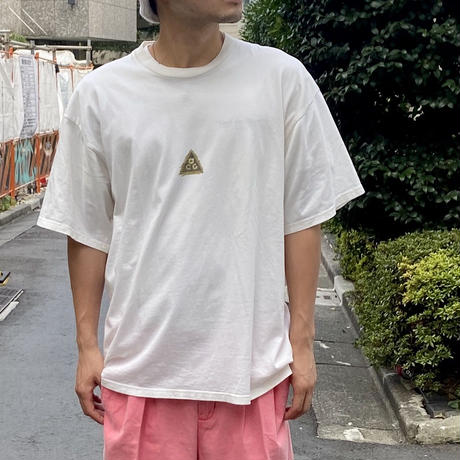 5f321bab7df2810982a52d2f