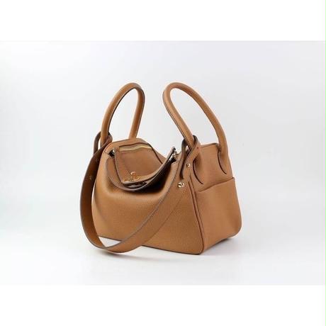 5d441aed66d86c13052b879a