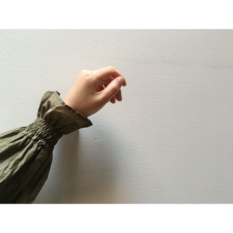 5e857b899df1634b395ee297
