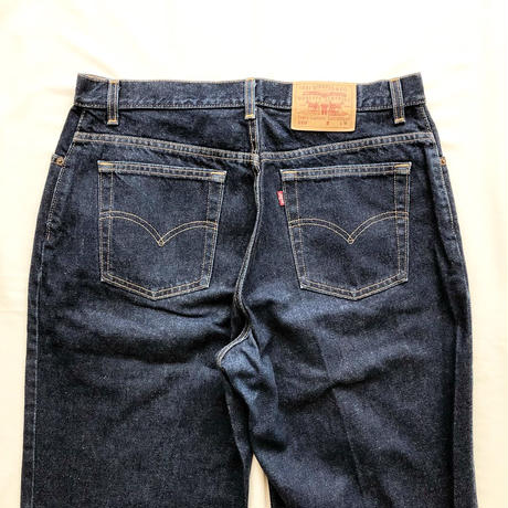 5b93794c50bbc3608c0004e0