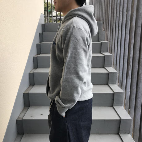 5c482a646870245cdc550c71