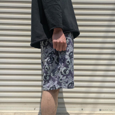 5cbc3cc6686ee21c7577053f