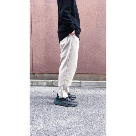 5dd8ce03c5d0e54cb6ac443e
