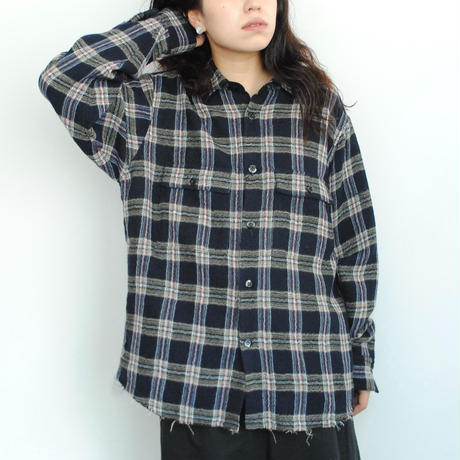 5b699a9fef843f4b53002006