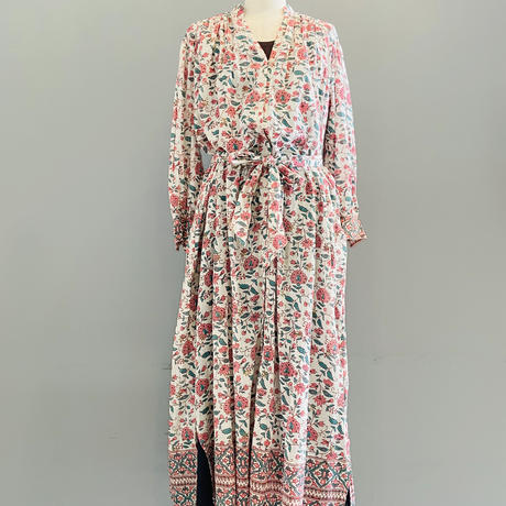 長袖ワンピース Stores