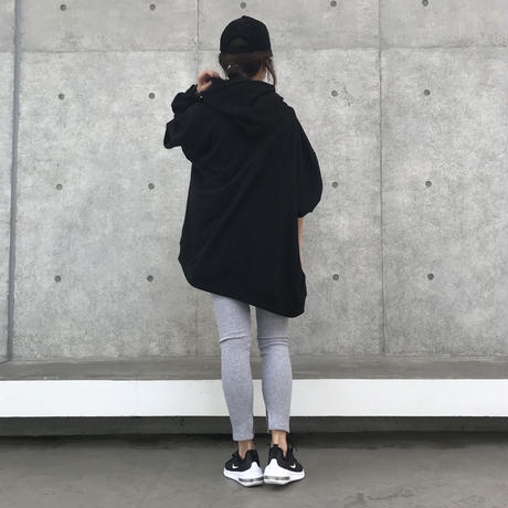5bbfb6ee5496ff5fc30007f1