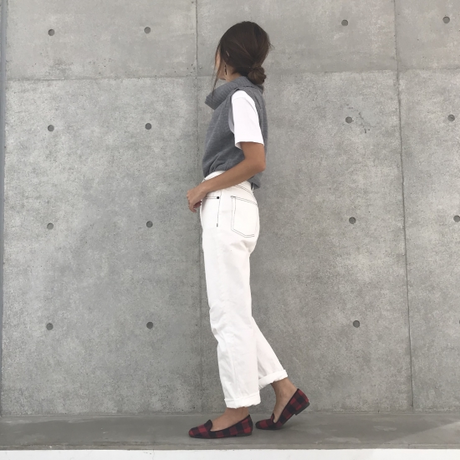 5b9a3e0d50bbc356a200030f